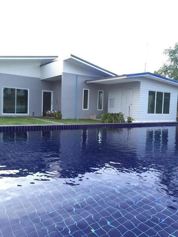 Nadee Resort Udon Thani Zewnętrze zdjęcie